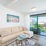 Apartments Zadro