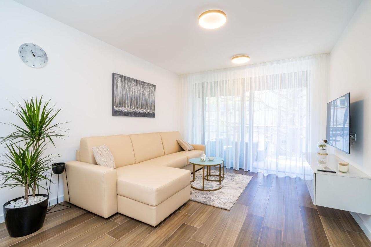 Zadro Apartment *